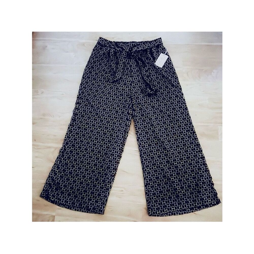 NWT Gorgeous HER DESTINY 2X Plus Black Yellow Chain Print Wide Leg Palazzo Pants